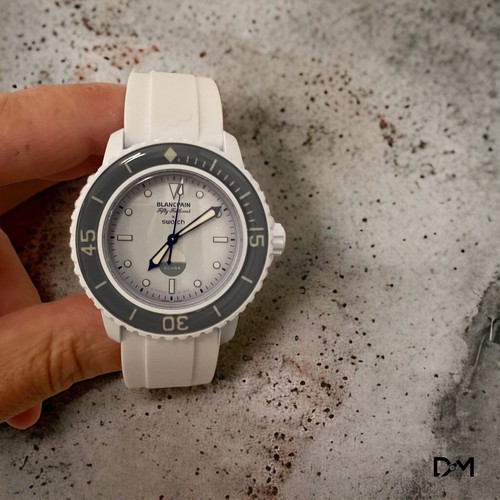Blancpain X Swatch - Fifty Fathoms - Antarctic Ocean - WHITE Blancpain X Swatch - Fifty Fathoms - Antarctic Ocean - WHITE
