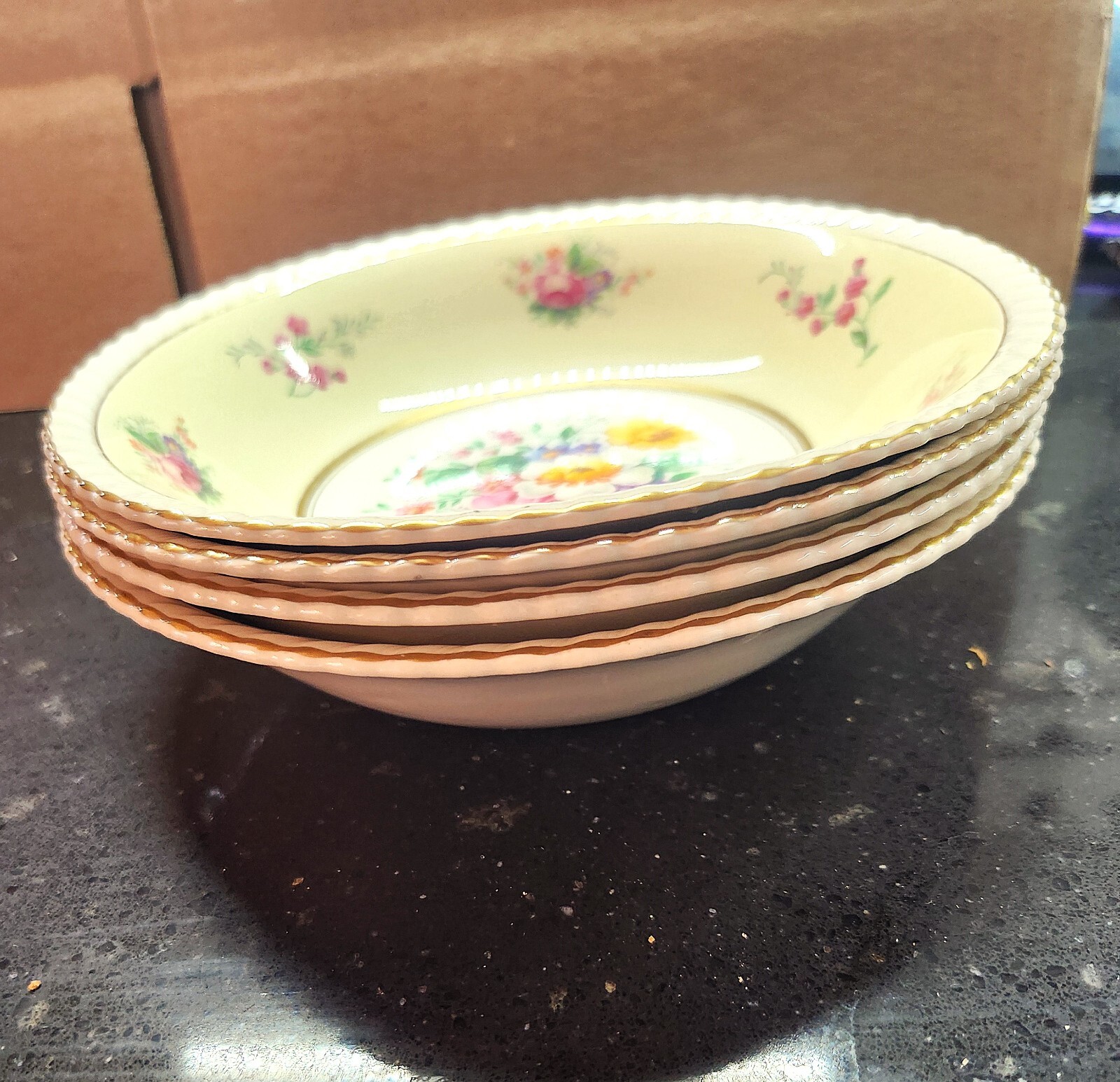 ¥9500→¥7800ヴィンテージ  イギリス　ホーローサインボード 4 Johnson Brothers WINDSOR WARE JB66 Vintage Soup bowls
