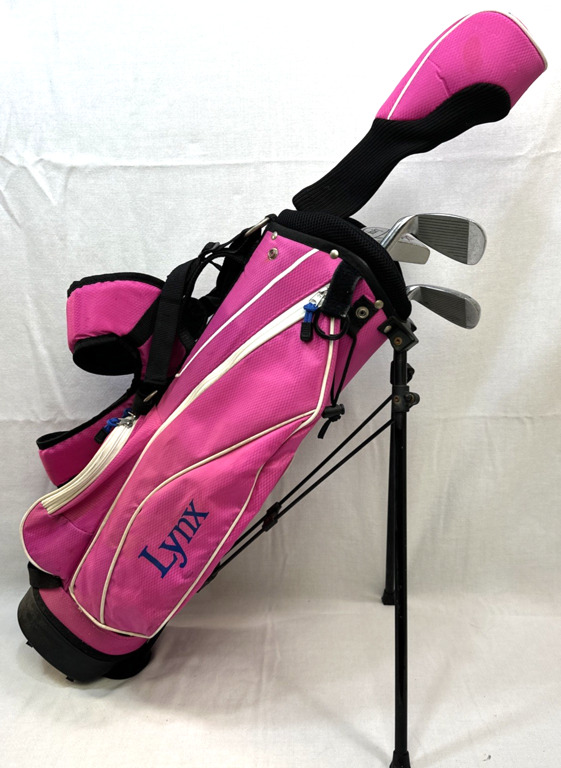 Lynx LX Jr Girls Set Driver 7 Iron, PW & Putter Pink Stand