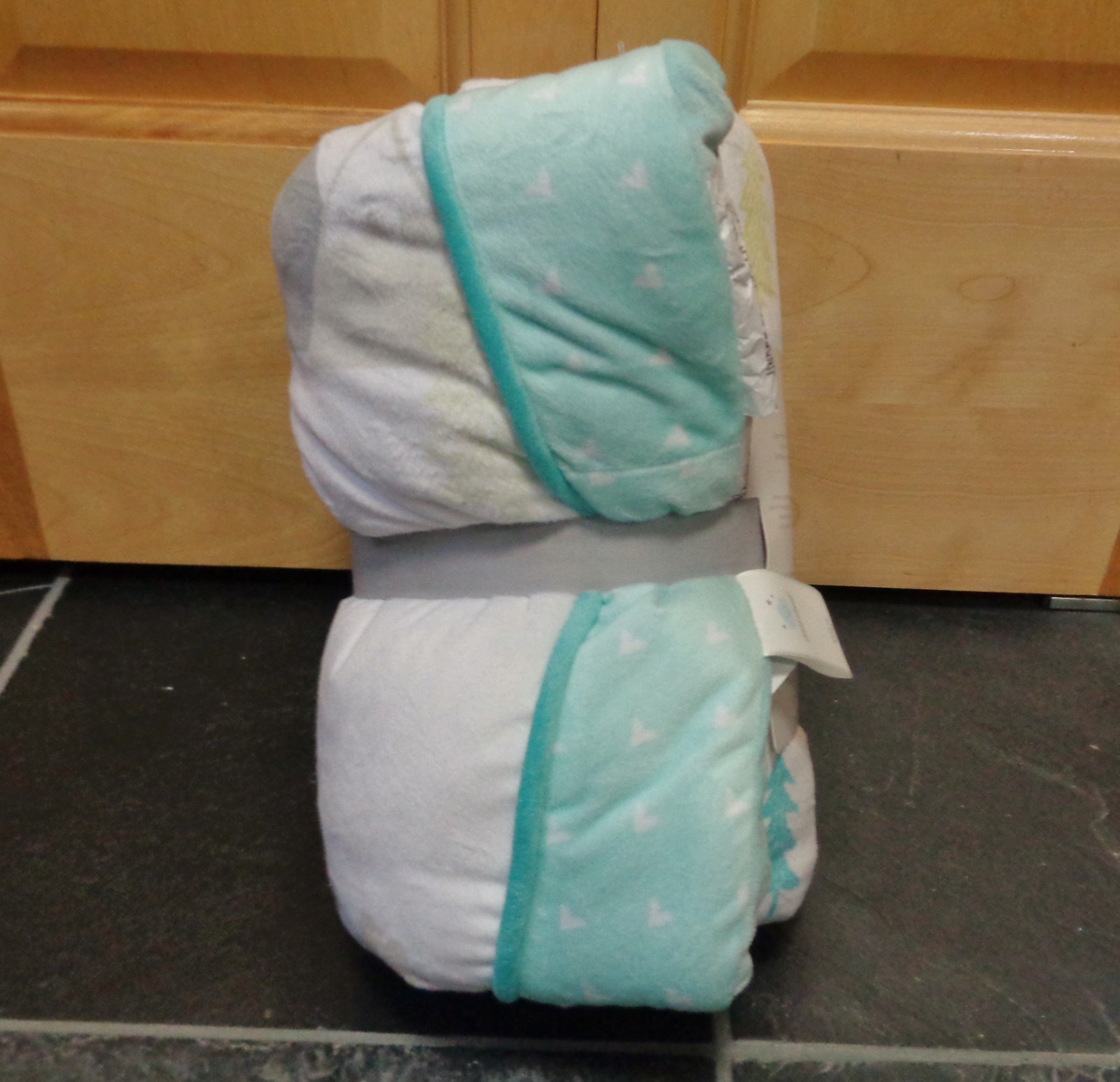 NWT Cloud Island Baby Activity Play Mat Round Moonstone Blue Mint