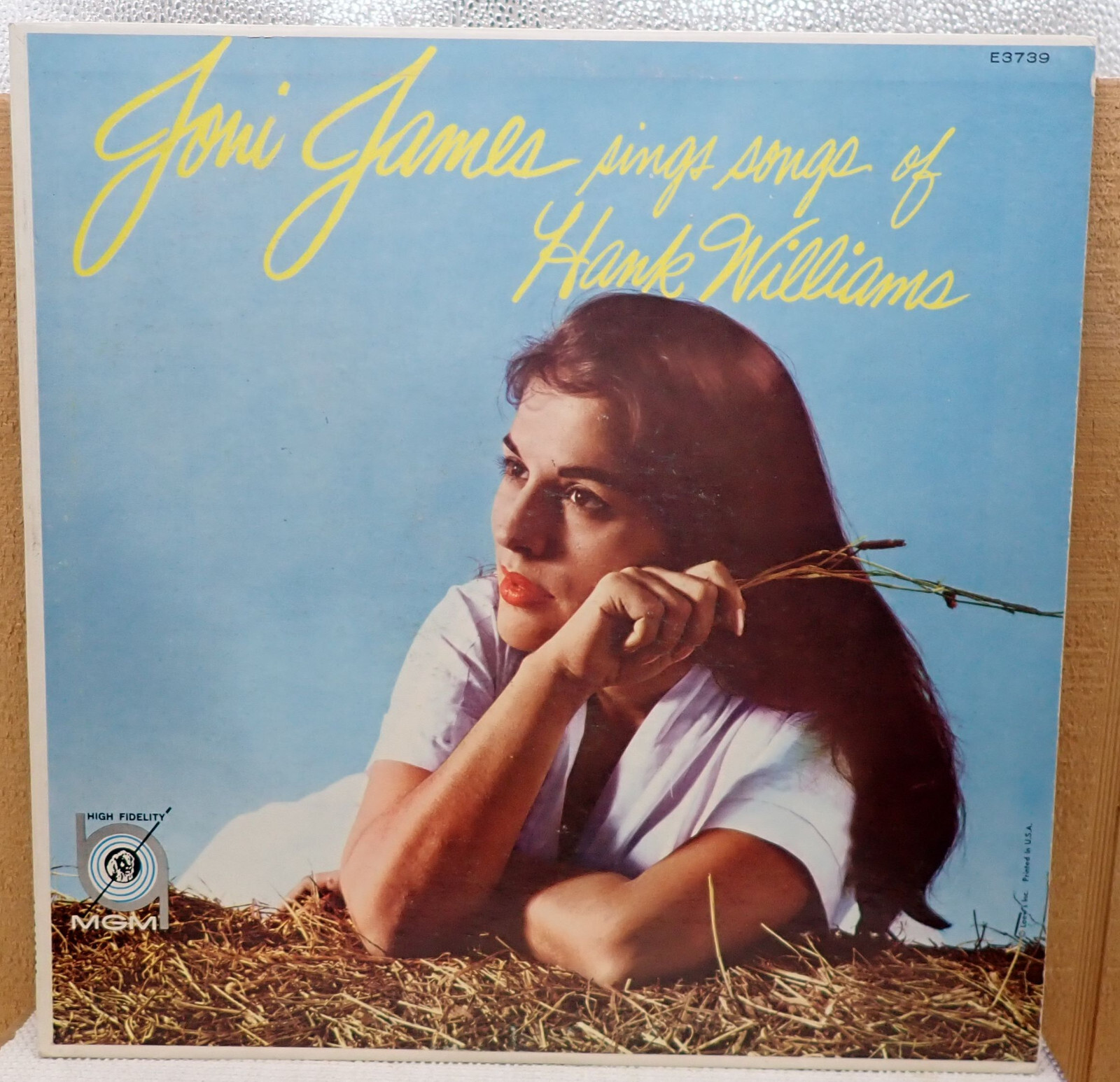 Joni James - Sings Songs Of Hank Williams, US 1959 MGM Records E-3739. Signed Joni James - Sings Songs Of Hank Williams, US 1959 MGM Records E-3739. Signed