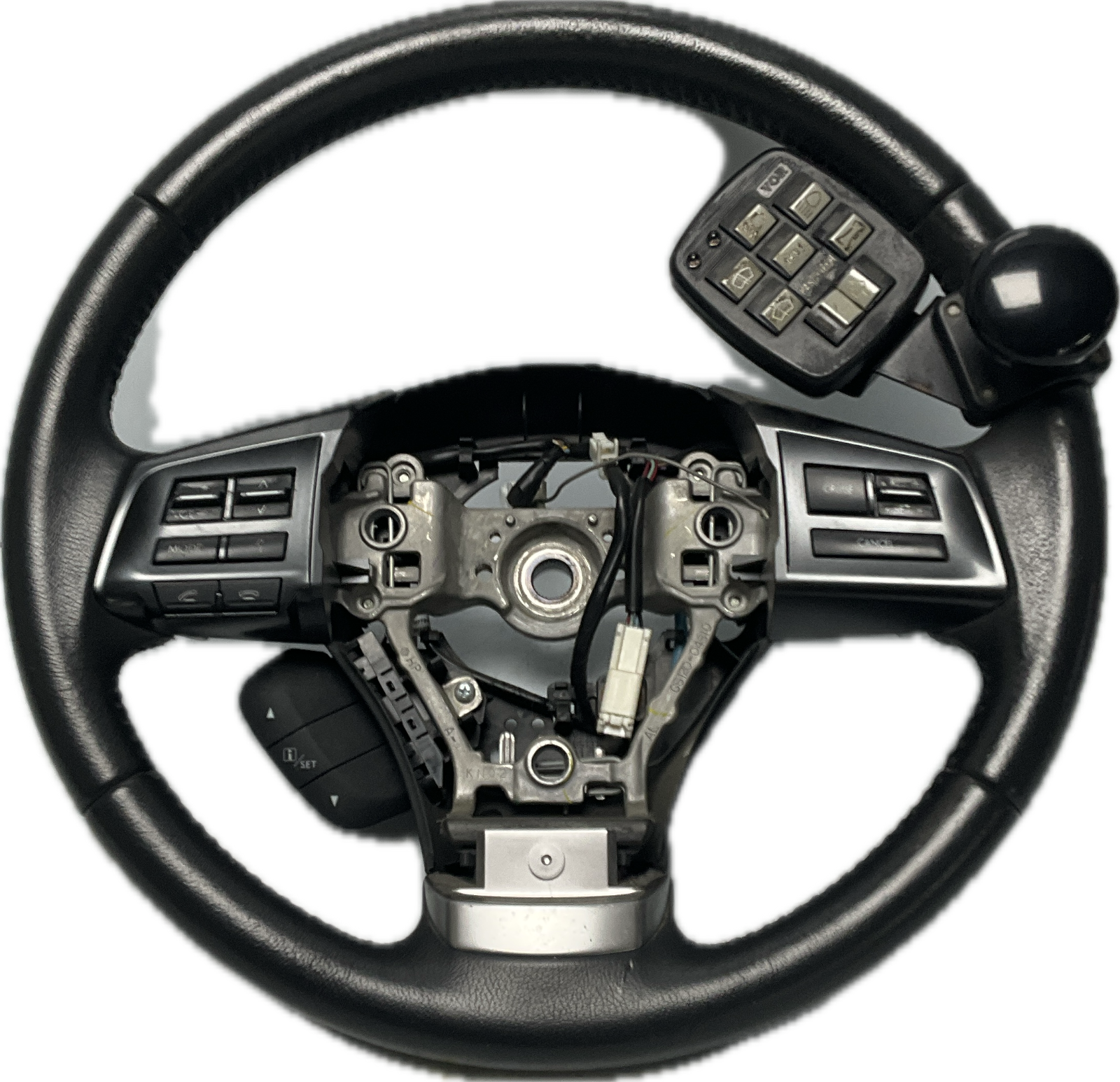 Volante sterzo comandi al volante per modello SUBARU XV 2015 ricambio usato