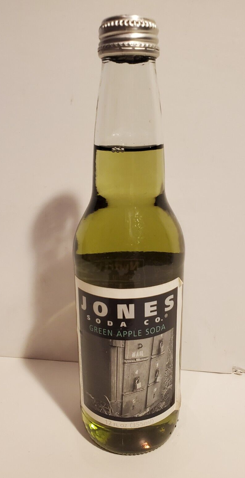 VINTAGE 1990'S JONES SODA GLASS BOTTLE FULL GREEN APPLE