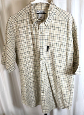 Columbia Mens Short Sleeve Shirt Size M Outdoor Button Up Collar Tan Plaid