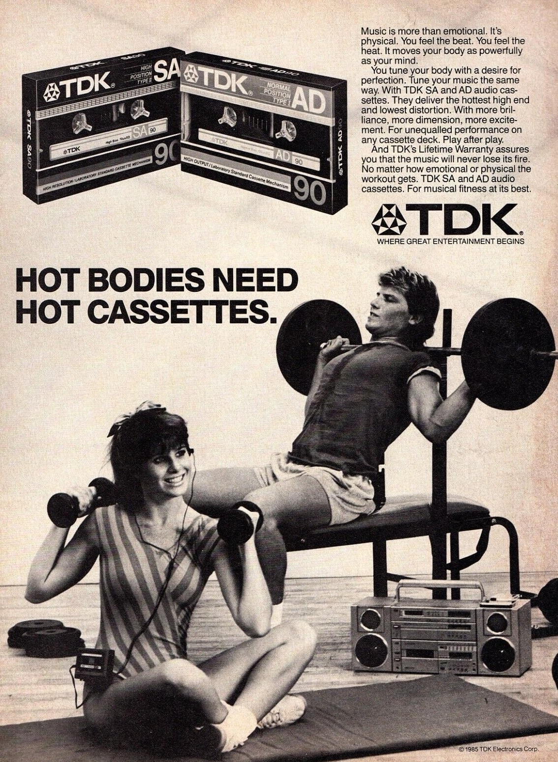 Nemis pornosi bir dostimga tashrif buyurish uchun keldi va uning xotinini sikdi