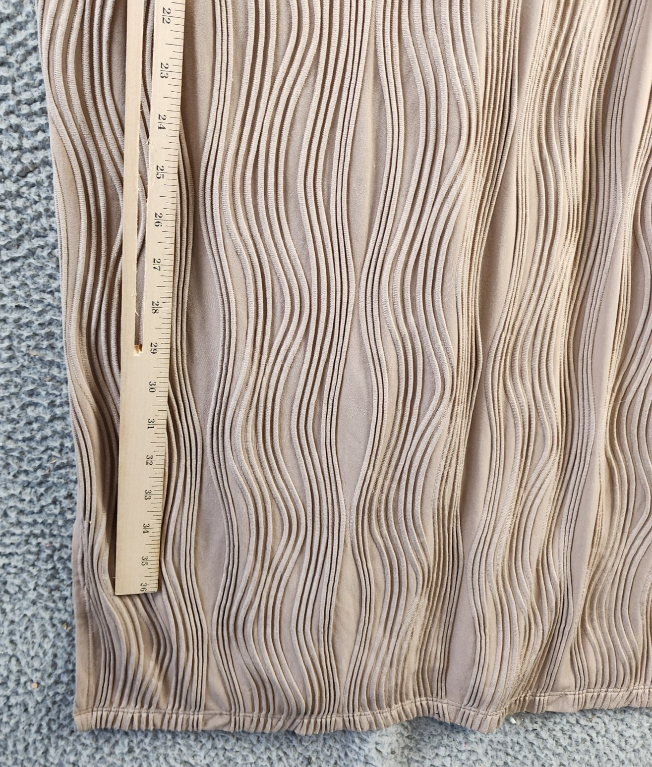 Siena Wavy-Texture Sleeveless Maxi Dress Women's 16 Taupe V-Neck Zip Closure~ - Picture 9 of 14