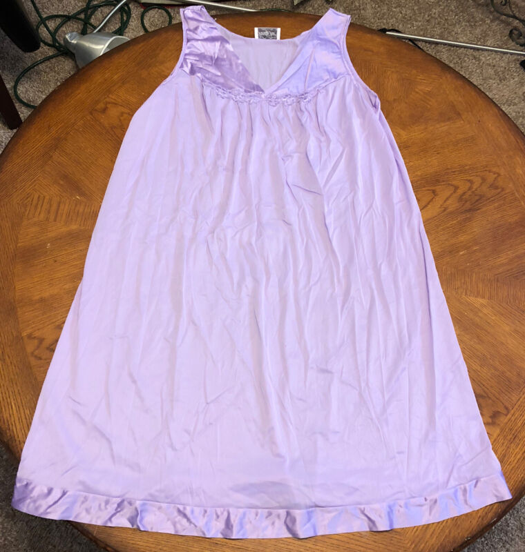 Vanity Fair Vintage Nightgown M Nylon Made in USA Purple Long Midi Length
