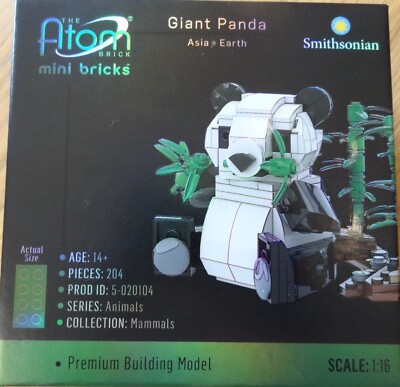 Giant Panda Premium Building Model The Atom Brick Mini Bricks Block