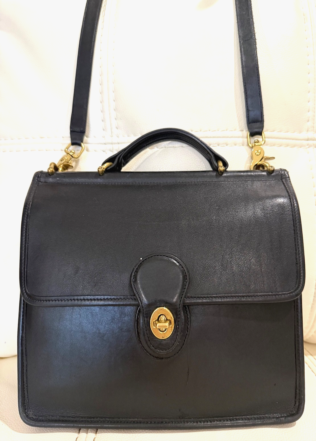 バッグ Vintage Coach Willis bag 2way Black Vintage Coach Black Leather Willis Crossbody Bag #9927
