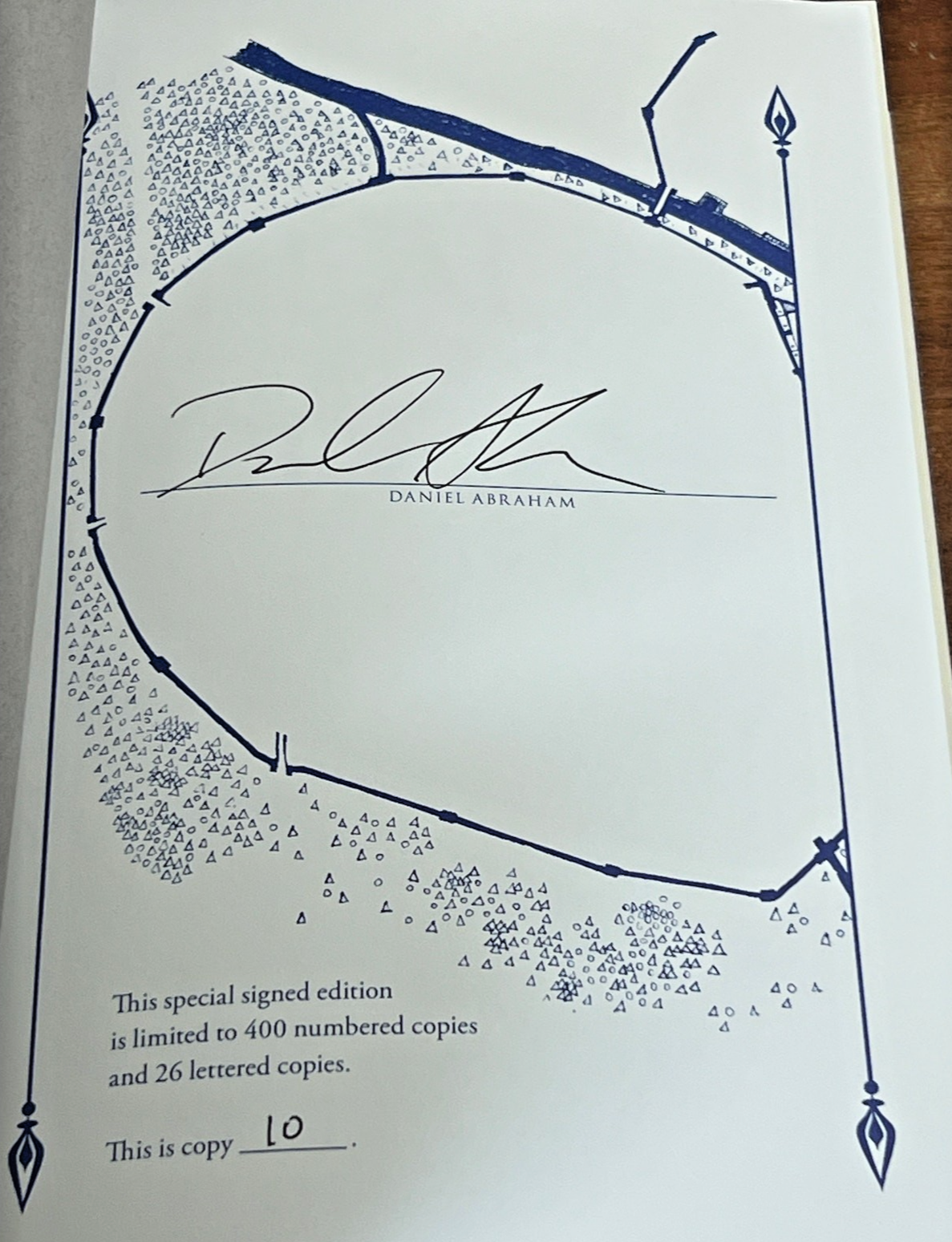 Blade of Dream Subterranean Press SIGNED NUMBERED Daniel Abraham HC Kithamar 2 - photo 2