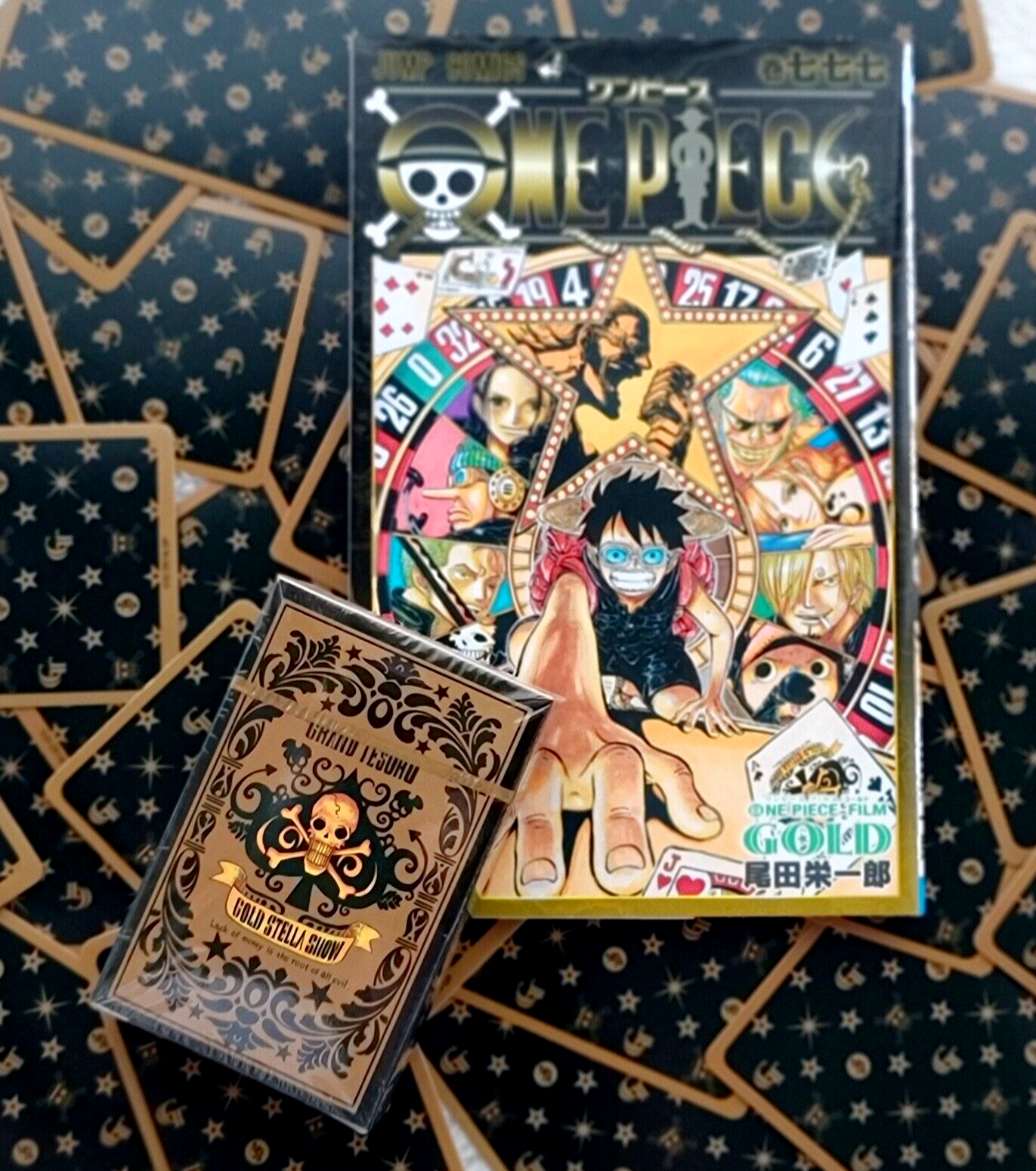 トランプ ONE PIECE FOILED COLLECTION One Piece FILM Gold Playing Cards & 777 Comics/Set of 2