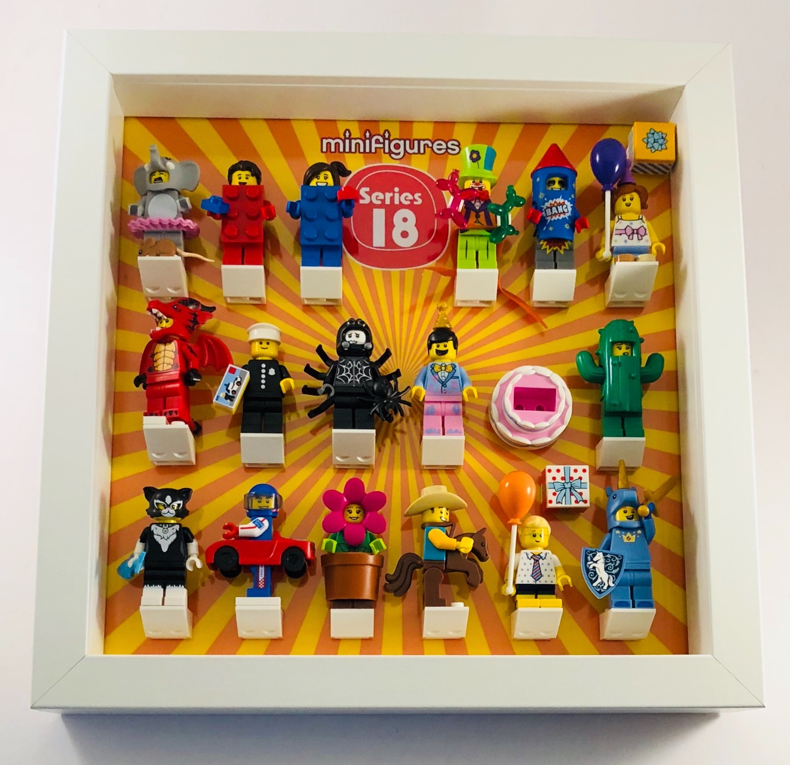 lego minifigure holder
