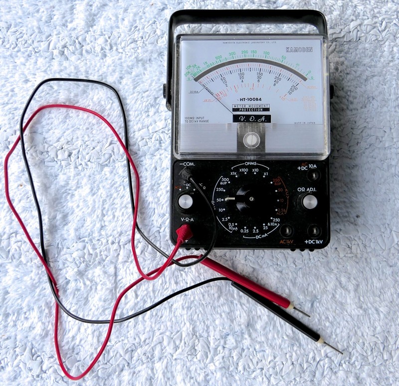 VielfachmessgerÃ¤T Analog Kamoden Ht 100 B4 ( Made In Japan ) Als Defekt !