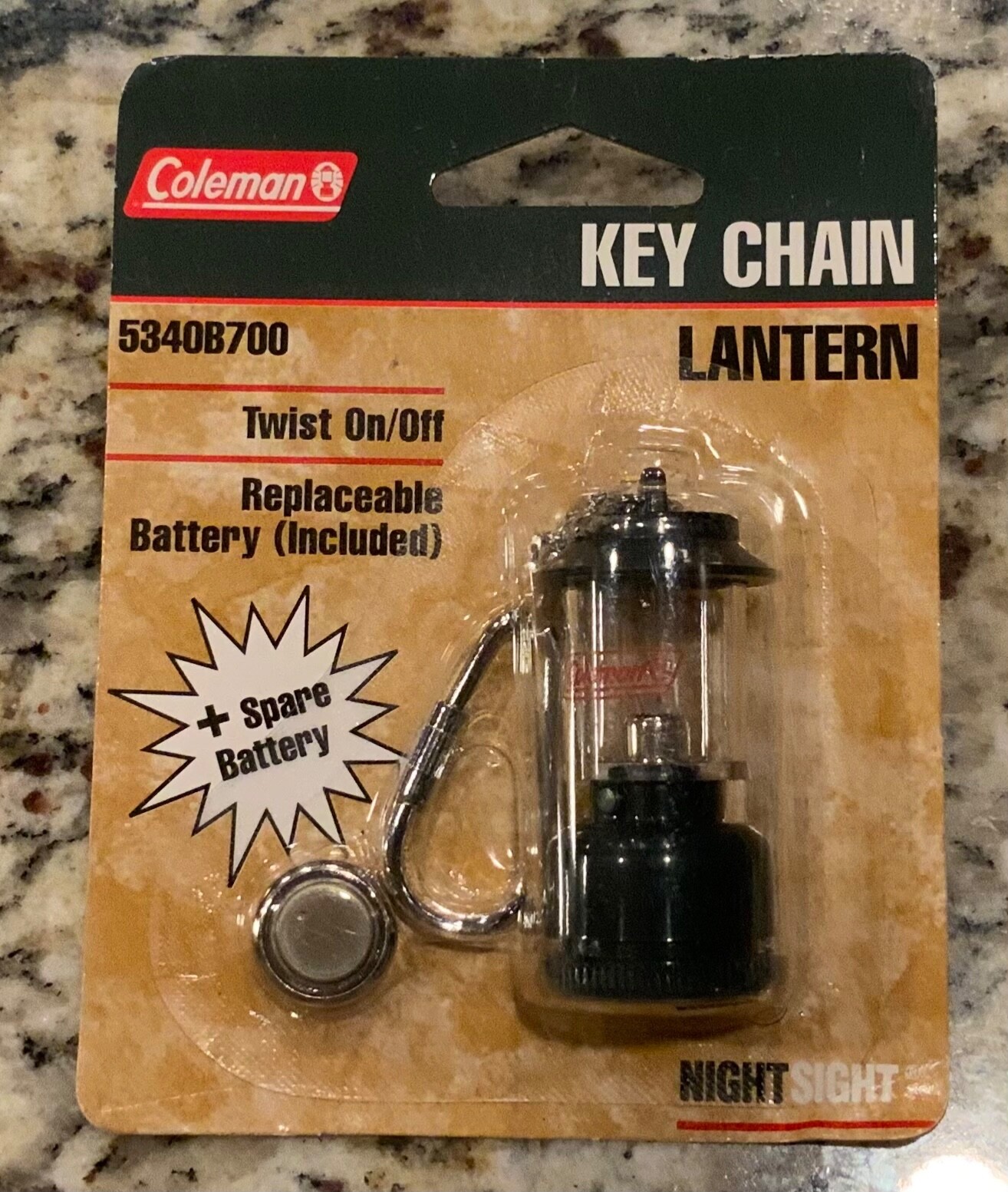 New Sealed Vintage Coleman Lantern Key Chain Night Light 5340B700 Vtg