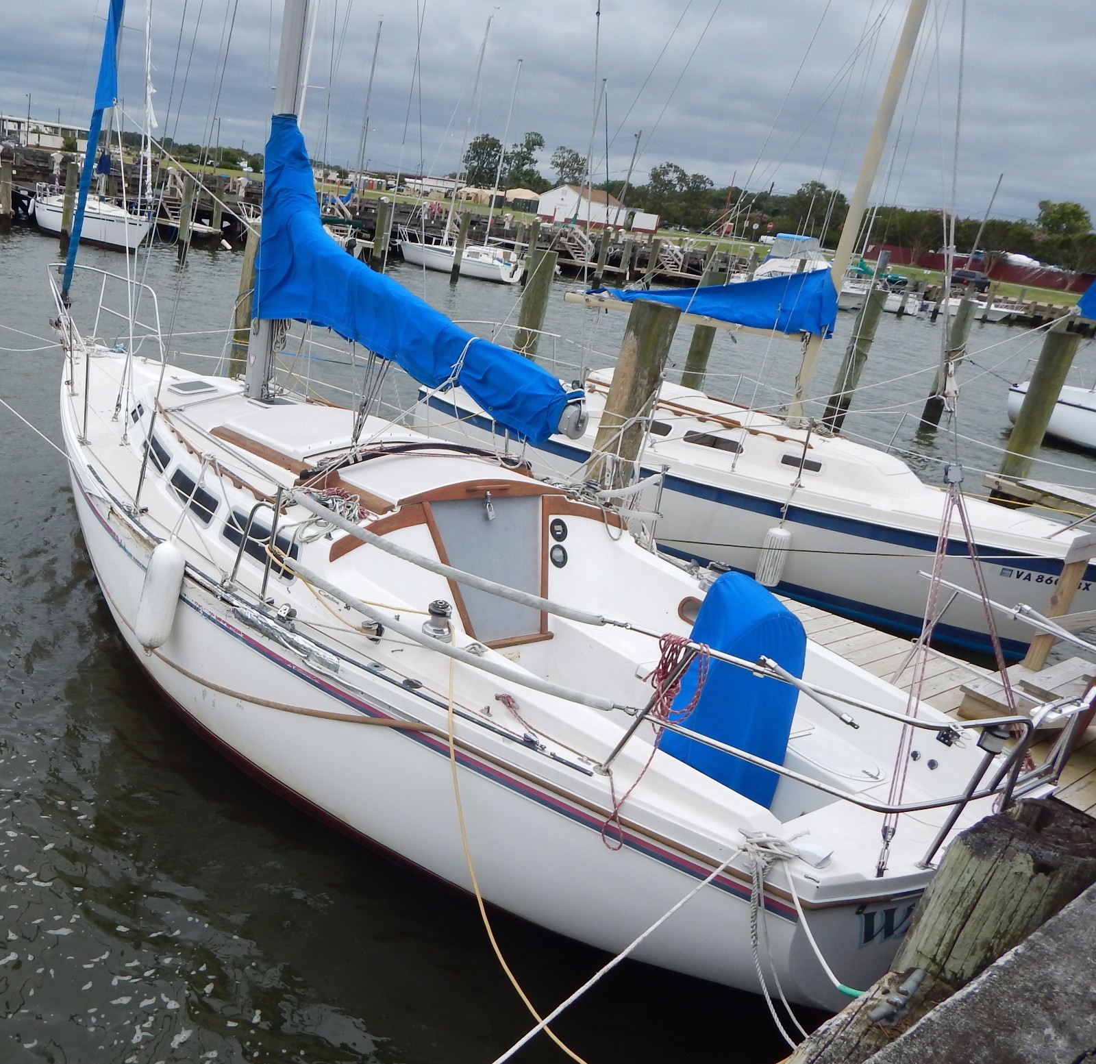 1986 Catalina 30' Sailboat - Virginia