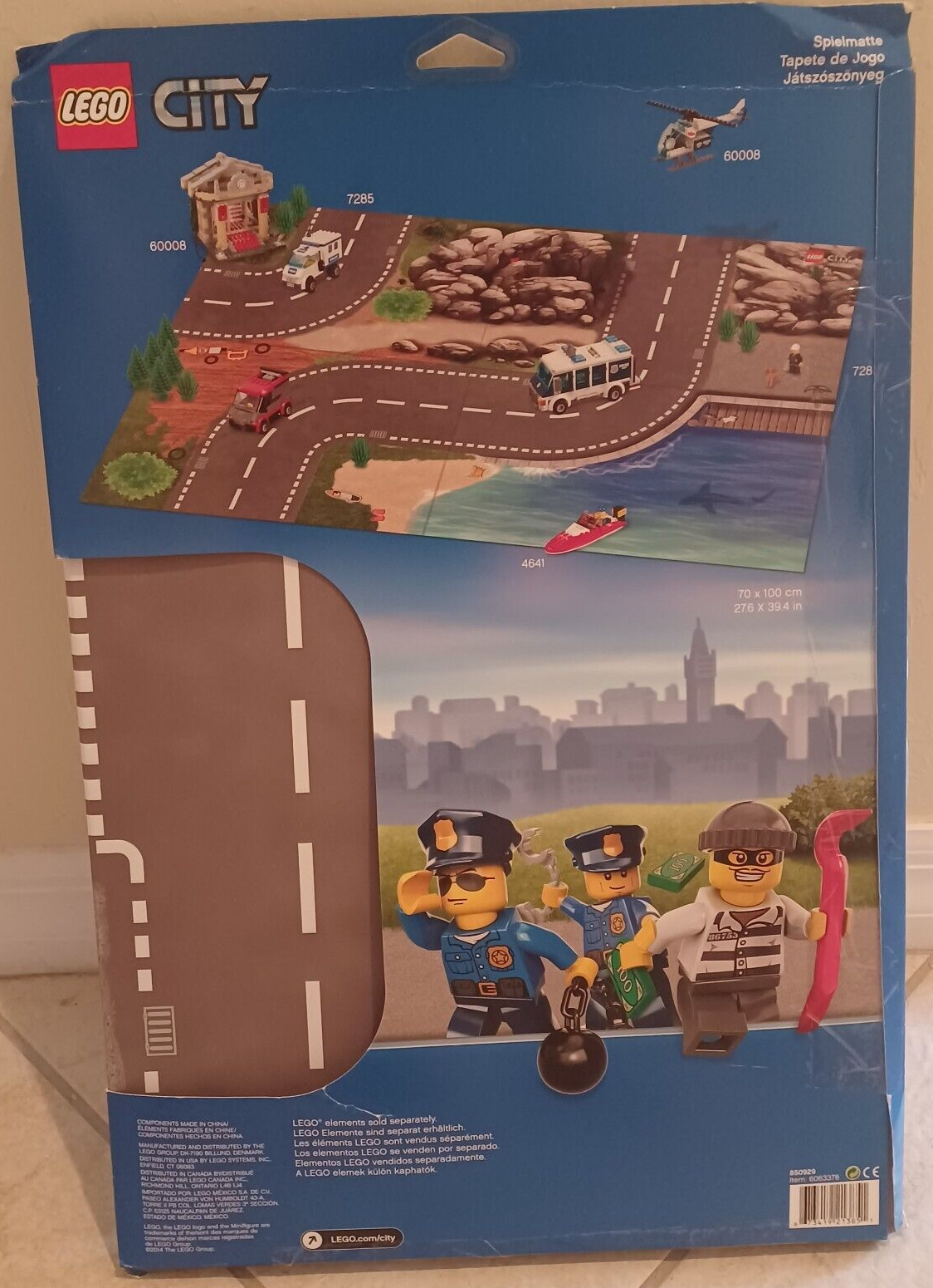::Lego city playmat 27.6" x 39.4"  x 27 1/2" playboard 60008