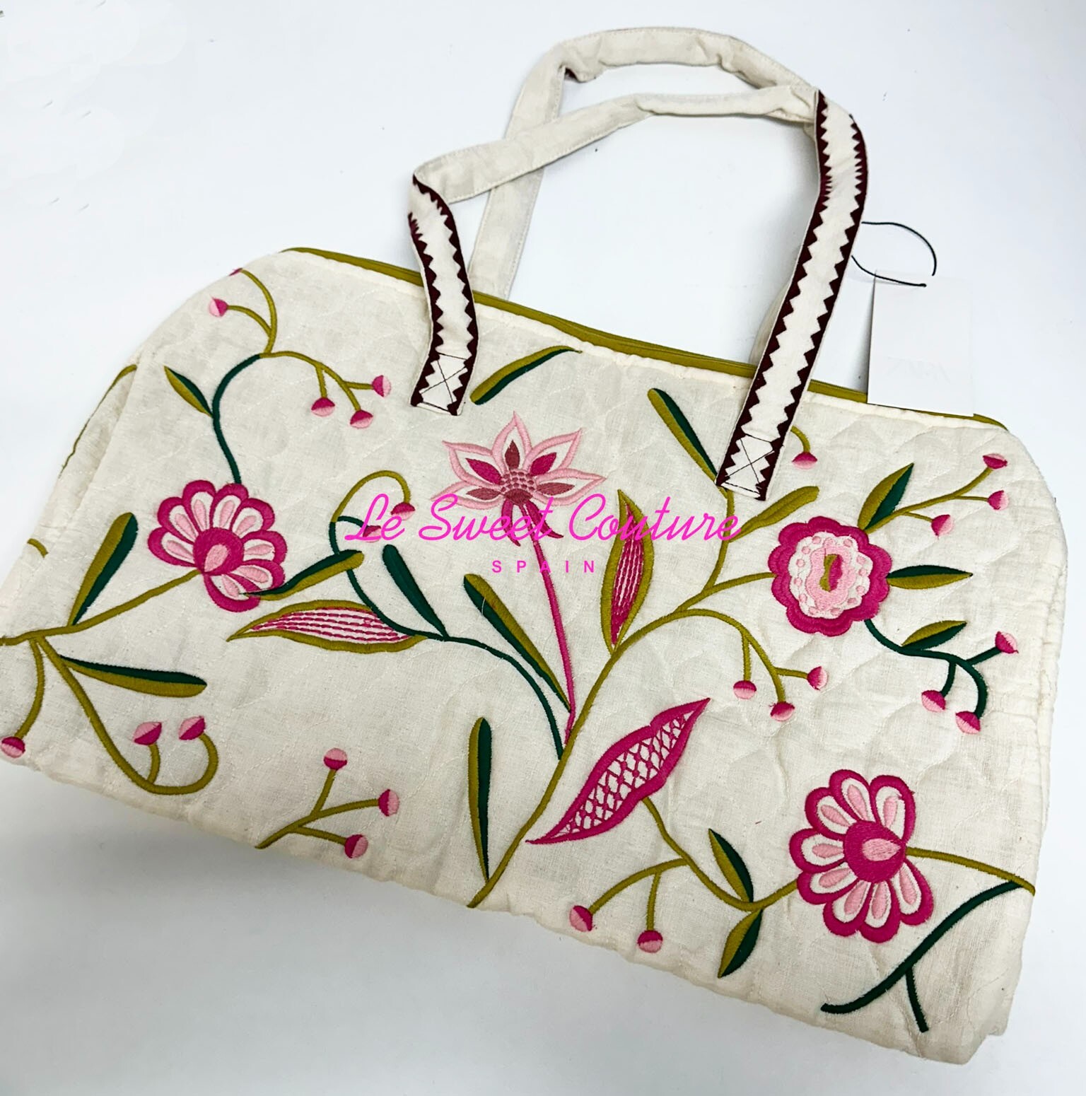 ZARA WOMAN NWT SS25 CONTRAST EMBROIDERY QUILTED BAG ECRU