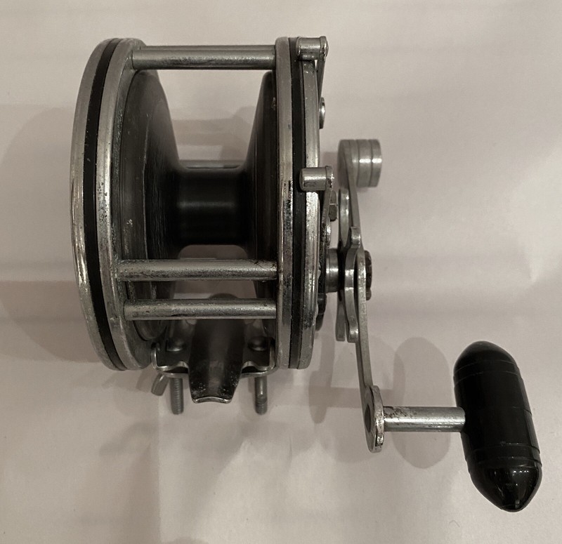 PENN No. 49 SUPER MARINER Reel Black Deep Sea Saltwater Narrow Spool Vintage