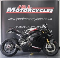 Ducati Panigale V4 SP. Akrapovic. FSH. 