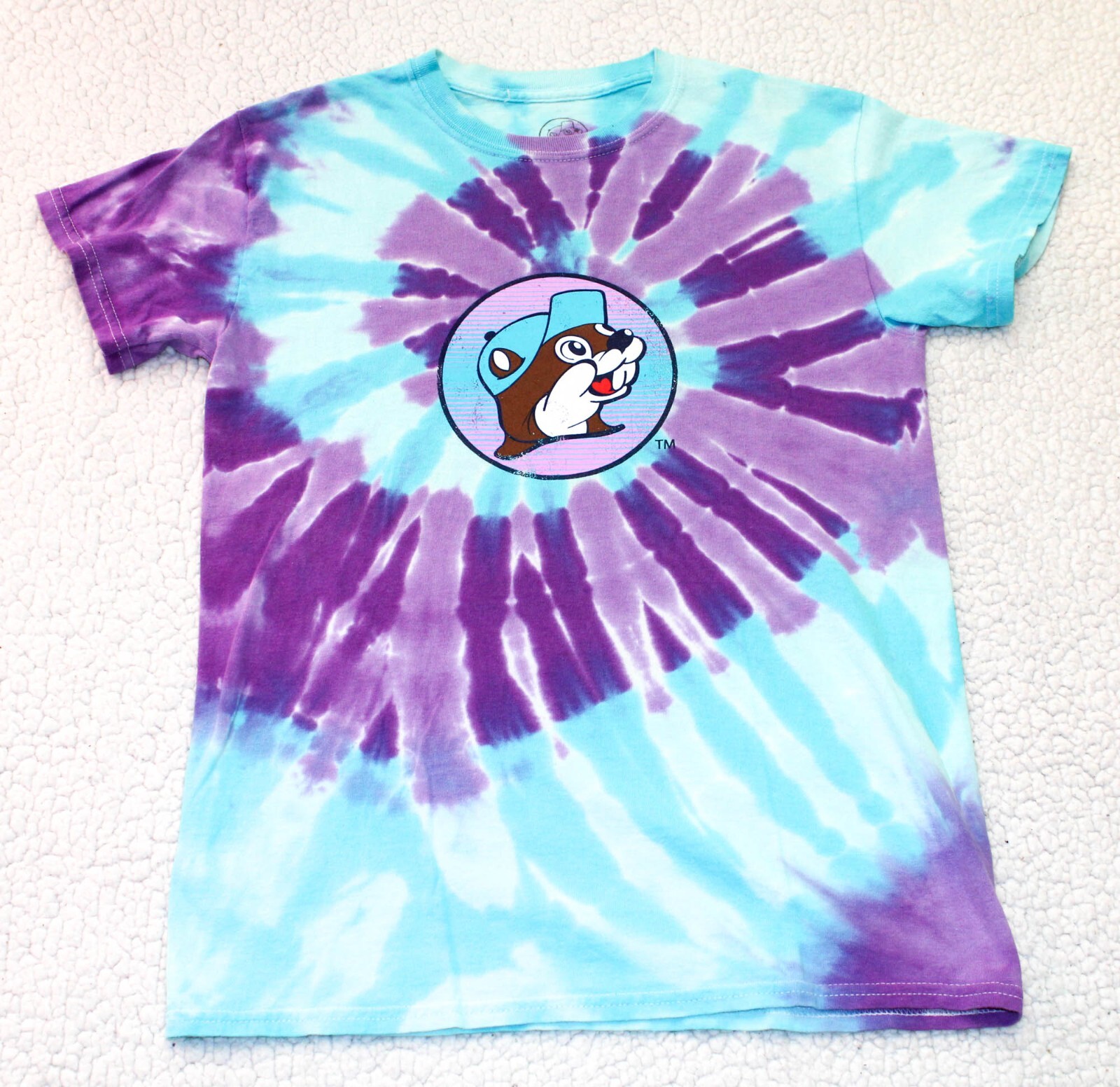 buc ee's tie dye shirt