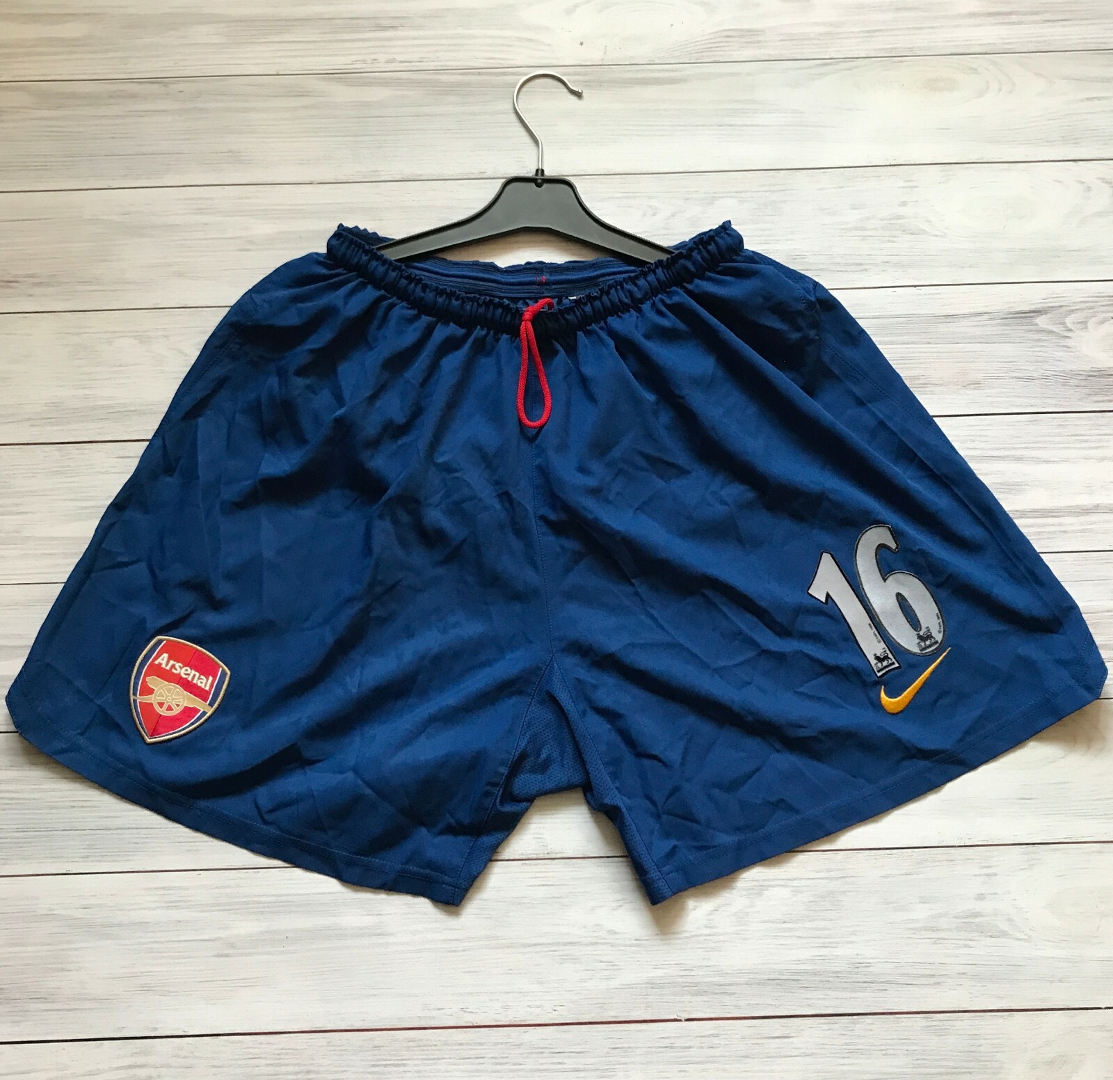 サッカー　XL ナイキ アーセナルFC 03/04 シーズン　ULTIMO サッカー XL ナイキ アーセナルFC 03/04 シーズン ULTIMO - メルカリ
