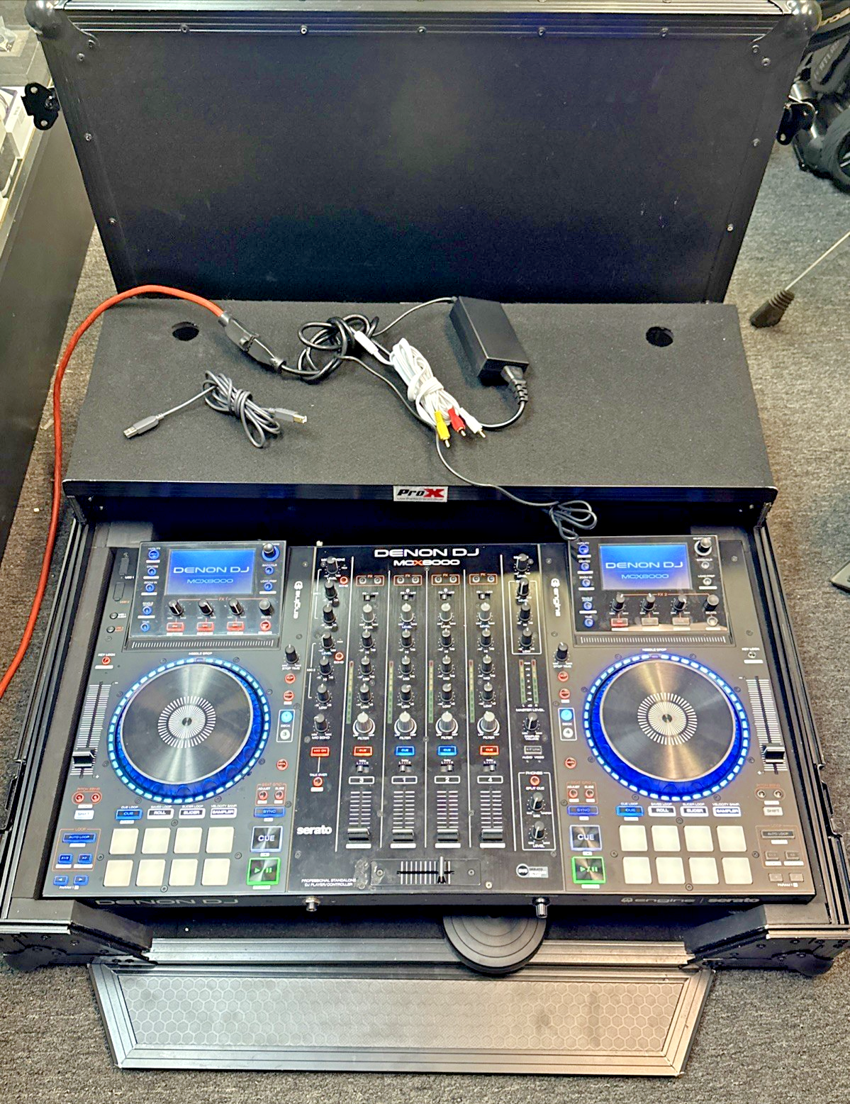 Denon MCX8000 DJ Controller With Hard Professional Case | eBay