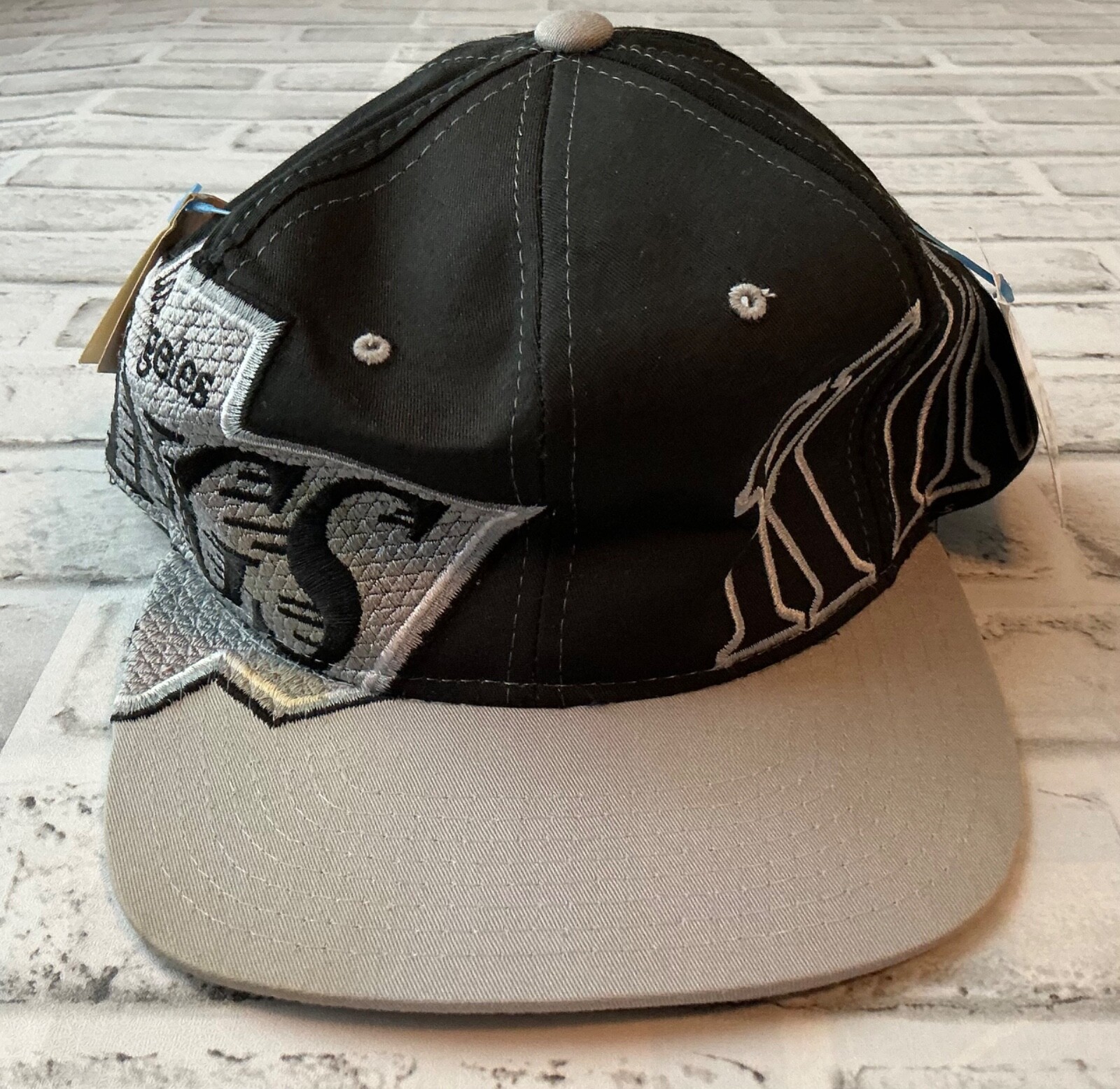 90s Starter Los Angeles KINGS キャップ　CAP VINTAGE Los Angeles Kings Hat Cap Snap Back Black Starter