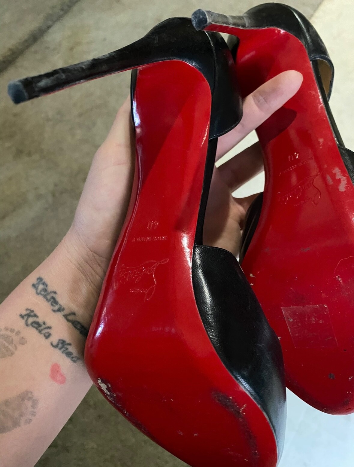 louis vuitton women's shoes red bottoms