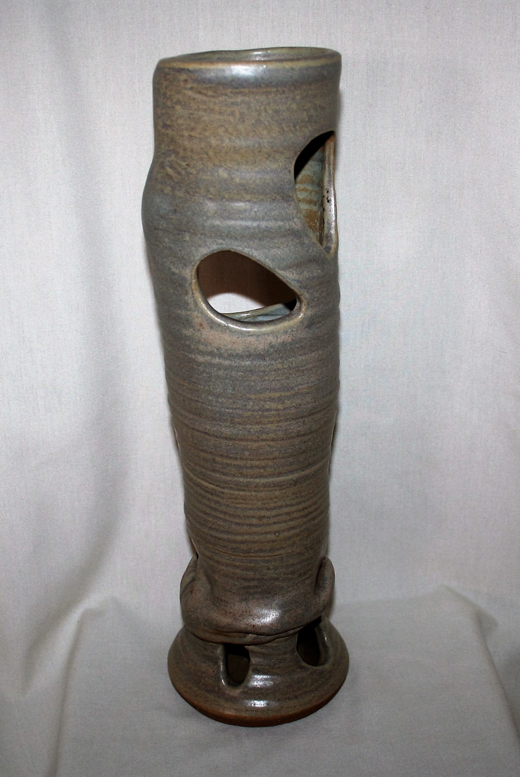 VINTAGE JOANNA PRICE ART POTTERY GEOMETRIC VASE ( TALL MEASURING 16.5