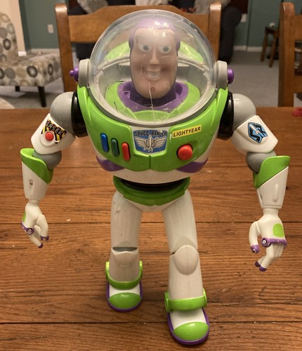 #トイ・ストーリー　FlyingBuzz Disney Pixar TOY STORY 3 Real Flying Buzz Lightyear Quick
