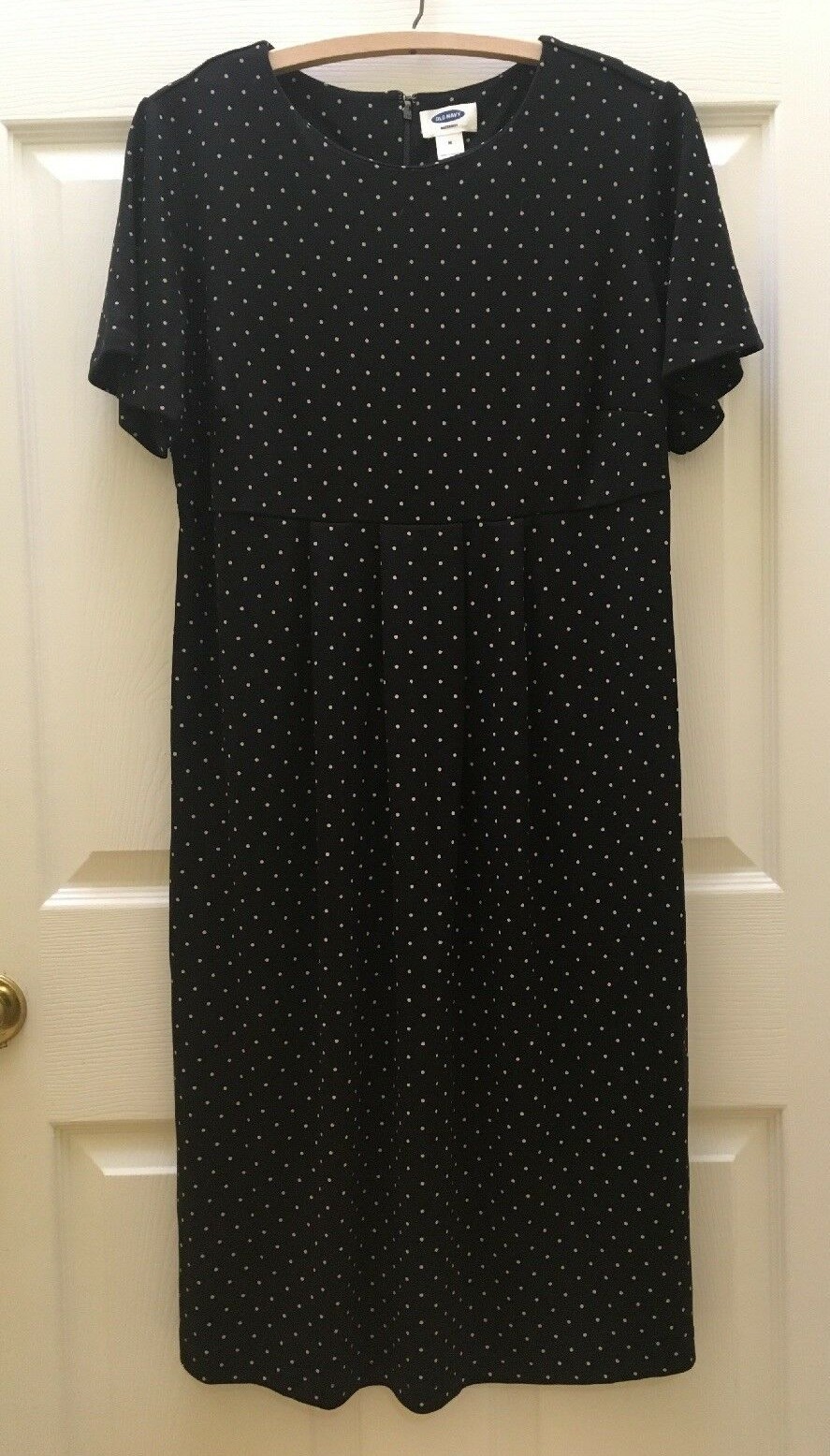 NWT Old Navy MEDIUM Maternity Ponte Knit Sheath Dress Black White Polka Dot Work