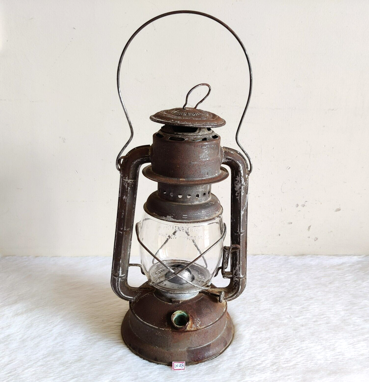 Vintage Nc 260 Feuerhand Lantern Original Glass Globe Vintage Nc 260 Feuerhand Lantern Original Glass Globe