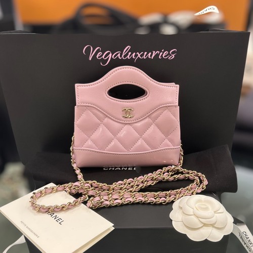 Chanel 31 Pink Shopping BagQuilted Shiny Calfskin Nano 31