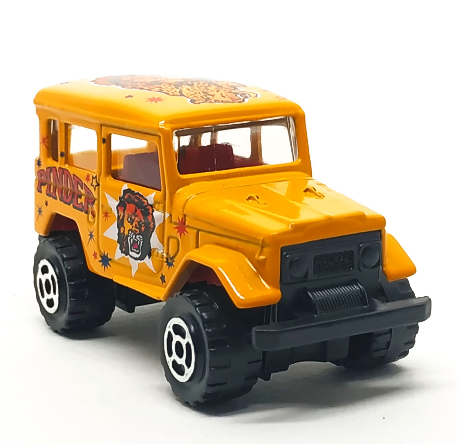 Majorette Toyota Land Cruiser J40 Pinder Collection Yellow 1