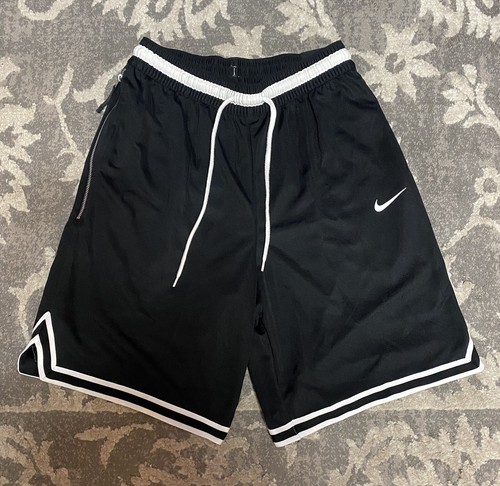 black and white nike shorts