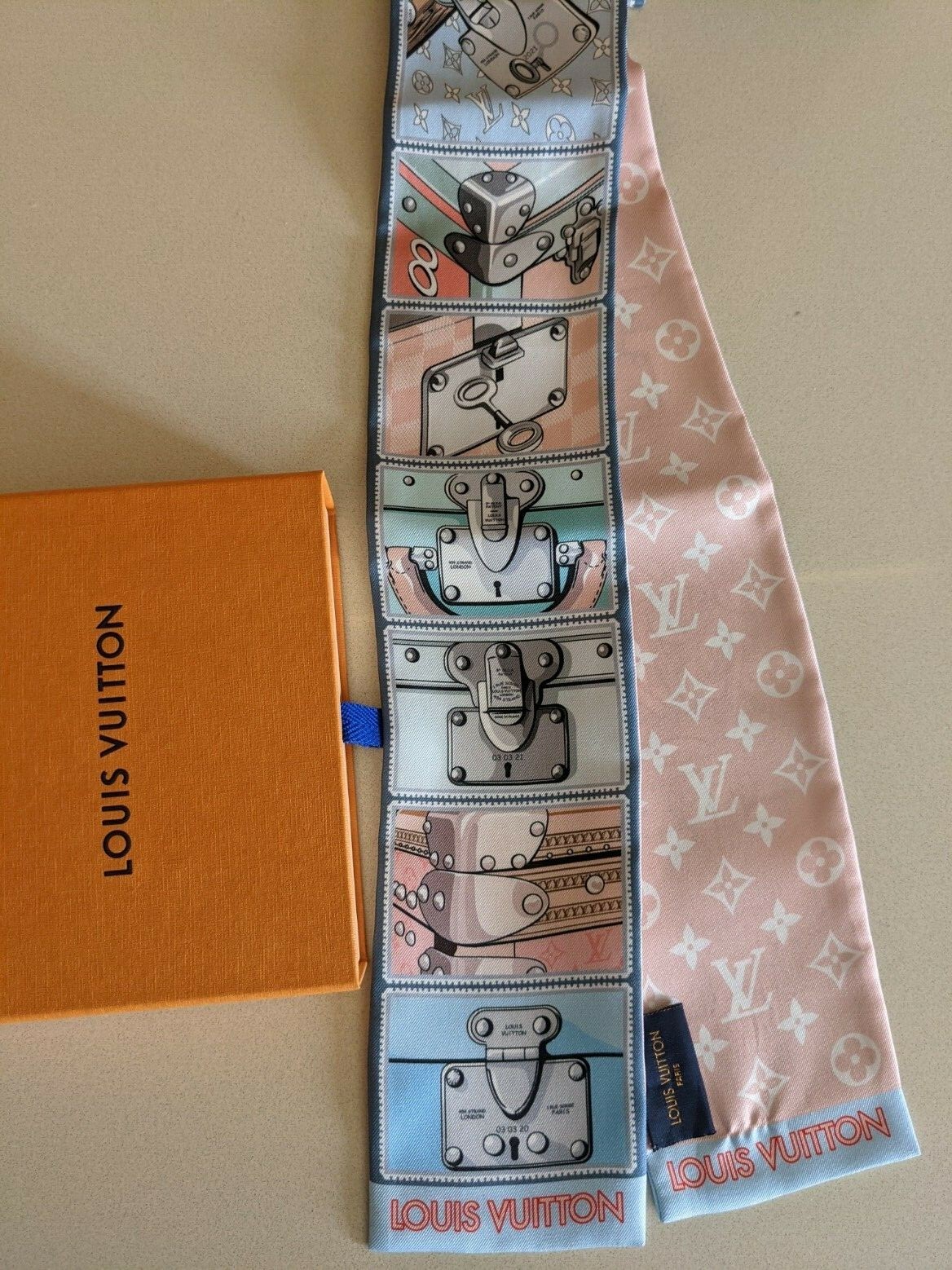 VUITTON スカーフ $_57.JPG?set_id=8800005007