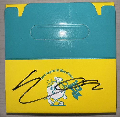 ソヨン windy   Jeon Soyeon G) I-DLE G IDLE Jeon Soyeon [Windy] Autographed Signed Album