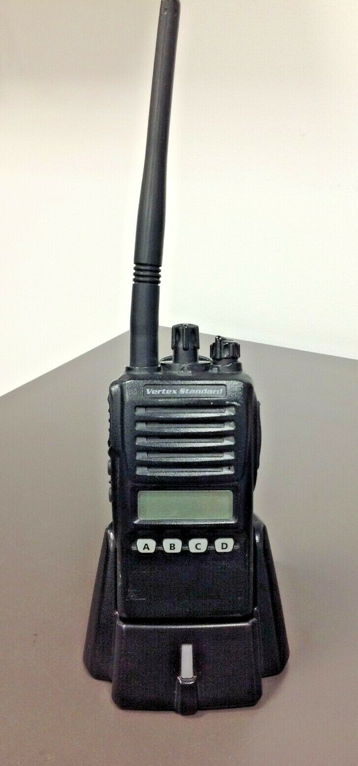 アマチュア無線 Vertex Standard Vertex Standard VX-354-AD0B-5, VHF, 16 CH, CD-34 Charger