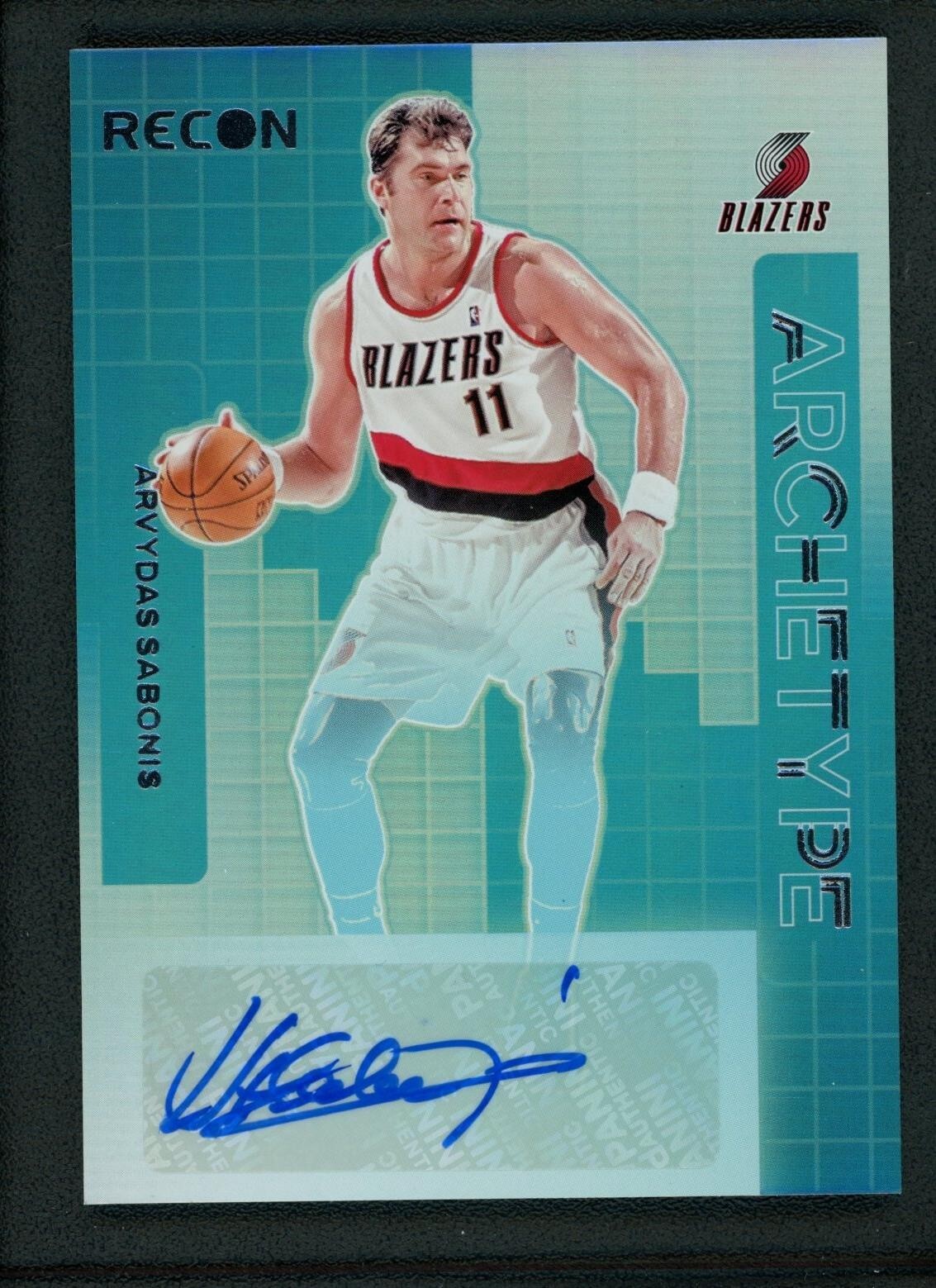 PANINI NBAカード SELECT PRIZM TRI-COLOR DOMANTAS SABONIS THUNDER #194 送料無料 中古 IT1 PANINI NBAカード SELECT PRIZM TRI-COLOR DOMANTAS SABONIS