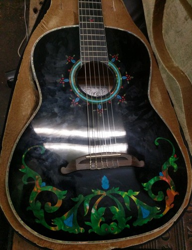 VINTAGE ESTEBAN LIMITED EDITION CLASSICAL GUITAR COLORED INLAY W/ CASE