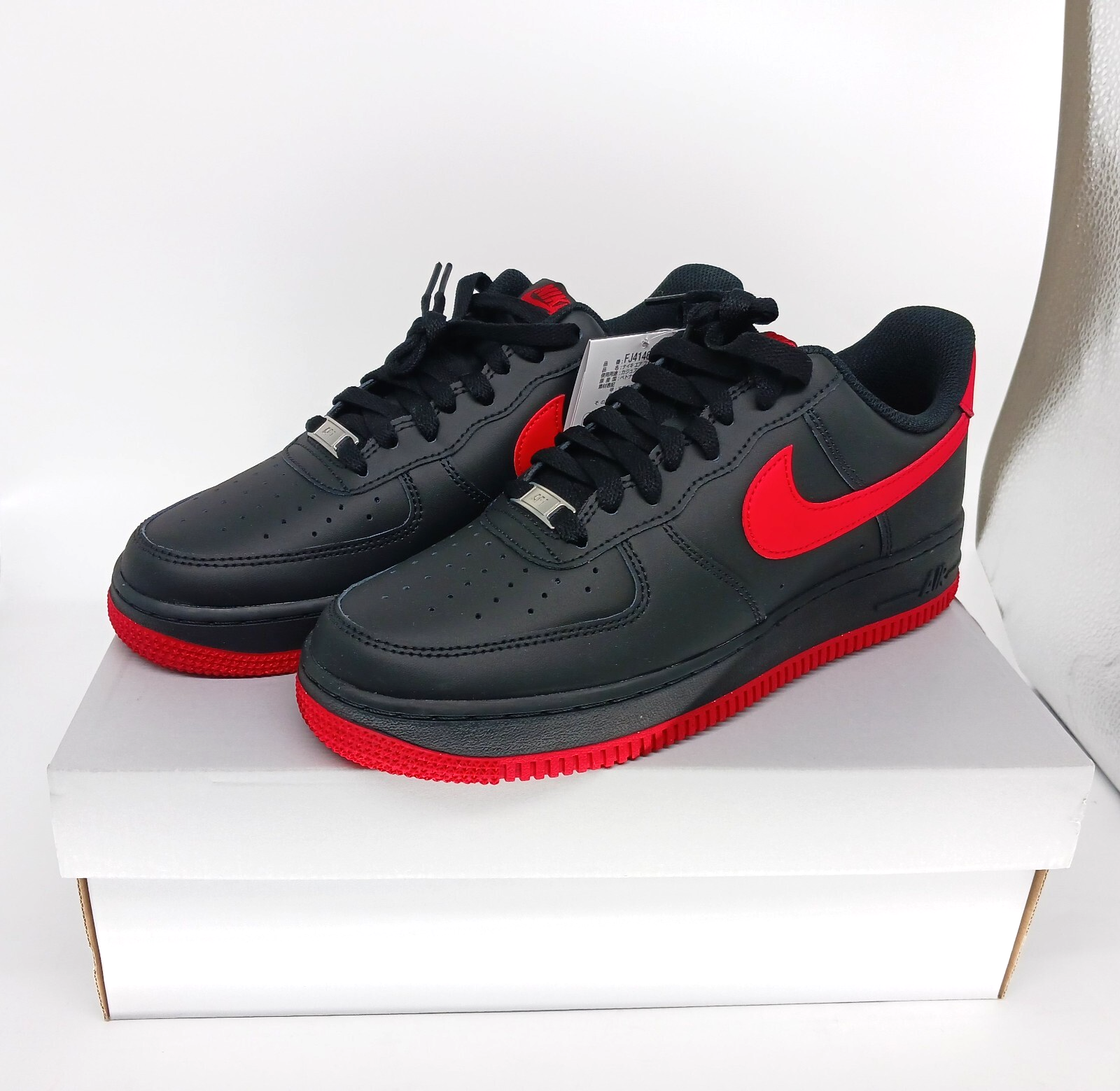 美品 Nike Air Force 1 black University red $_57.PNG?set_id=880000500F
