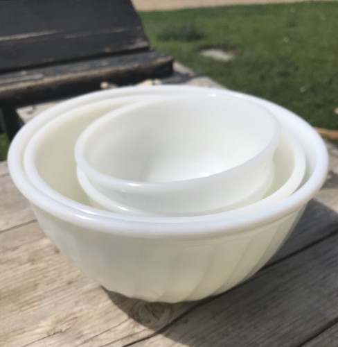 食器 Fire-King - Fire King WHITE Mixing Bowl $_12.JPG?set_id=880000500F