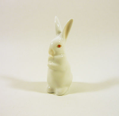 HEREND, WHITE RABBIT STANDING 3.5'', HANDPAINTED PORCELAIN FIGURINE, MINT! (I106)