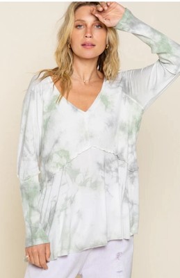 POL feel the comfort top Women s Top Size Small Light Green/gray 