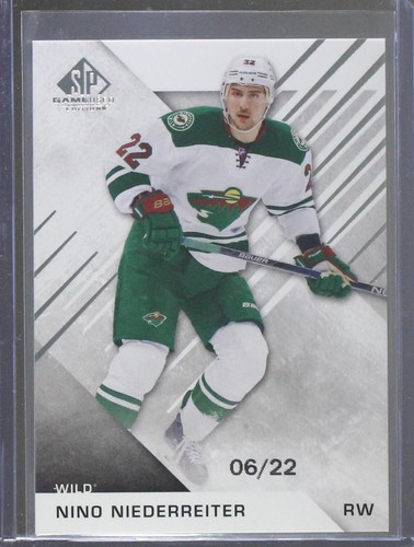 2016-17 SP Game Used Ice Hockey Trading Cards