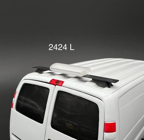 1996 Chevy Express シェビーバン　ミニカー Amazon.co.jp: 箱入 1/24 1996 CHEVY VAN シボレー シェビーバン
