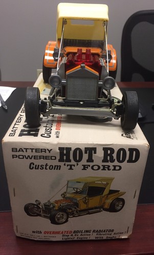 Vintage Alps Hot Rod Ford Custom Model T Roadster Japan Tin Battery Car with box