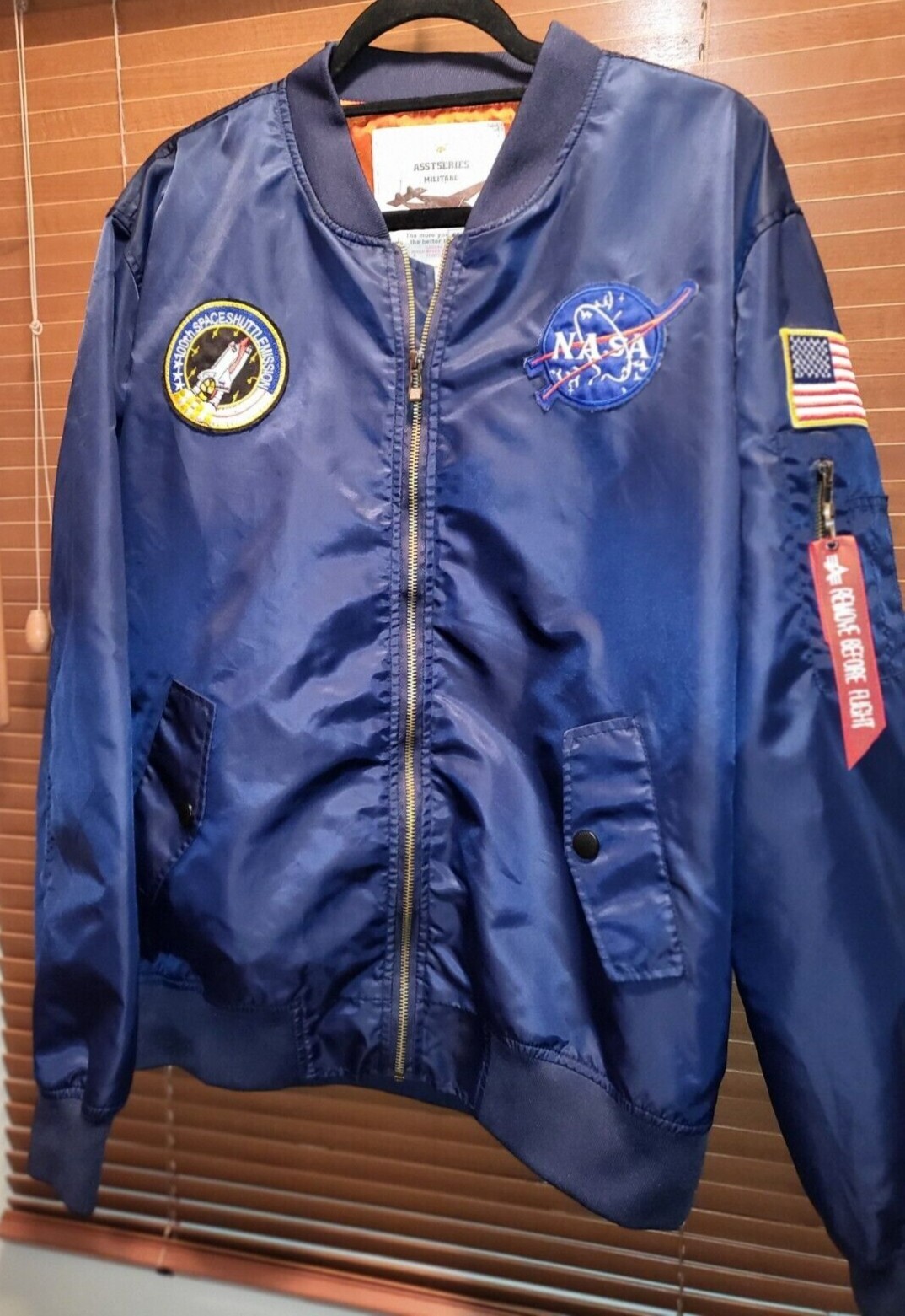 高級※ASSTSERIES※NASA/ナサ オフィシャル 豪華刺繍・ワッペンMA-1 フライトジャケット・紺/Mサイズ