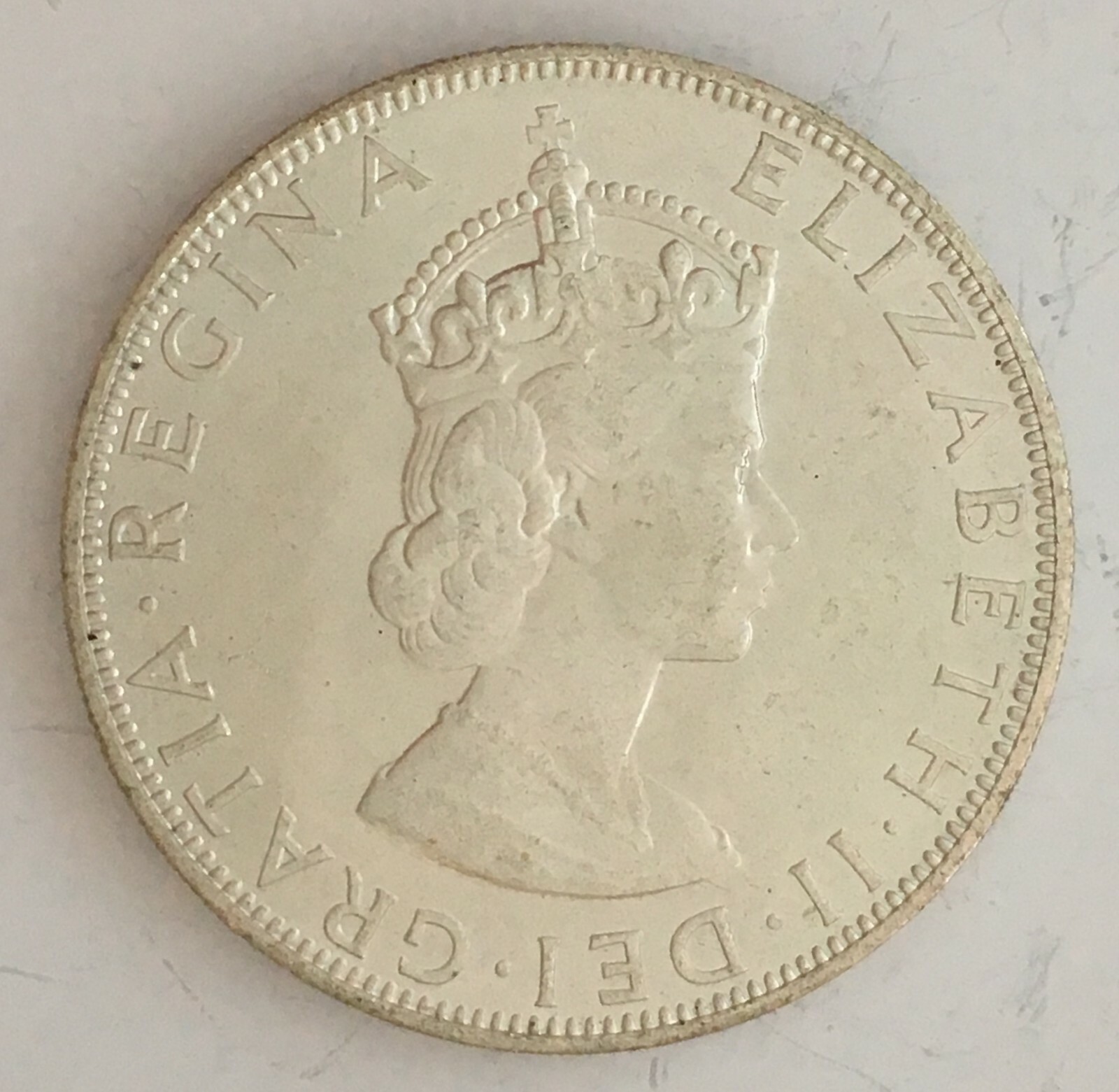 1964 BERMUDA SILVER ONE CROWN. BEAUTIFUL COIN FOR YOUR COLLECTION UNC