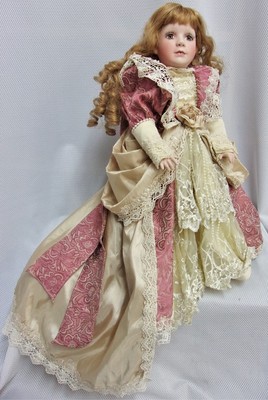 Janis Berard ''Emily Rose'' Treasured Heirloom Collection Victorian Doll 78/7500